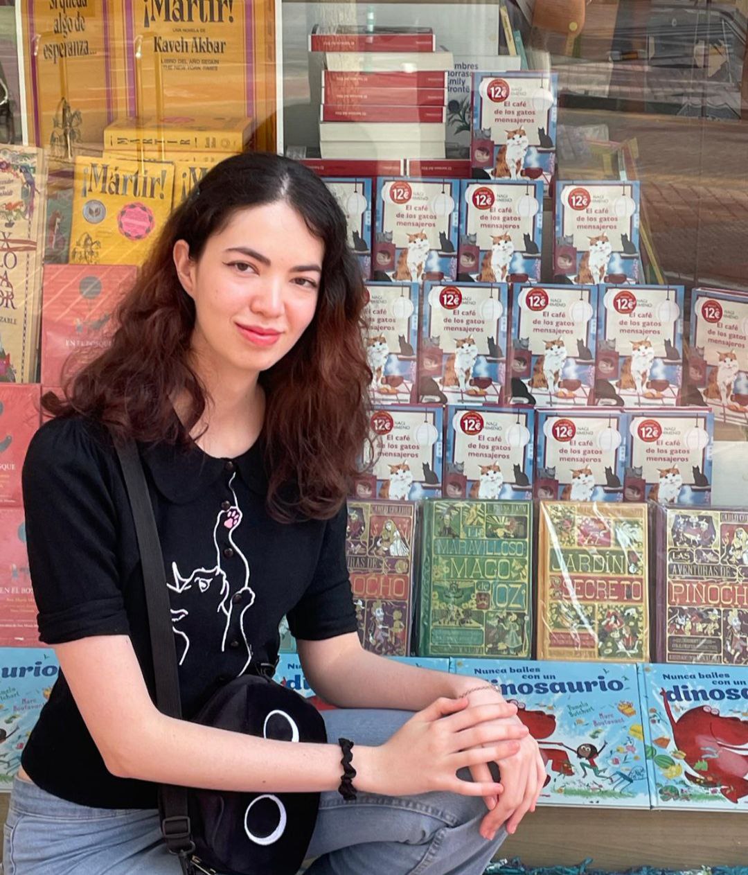 Silvia trabajando en traducciones